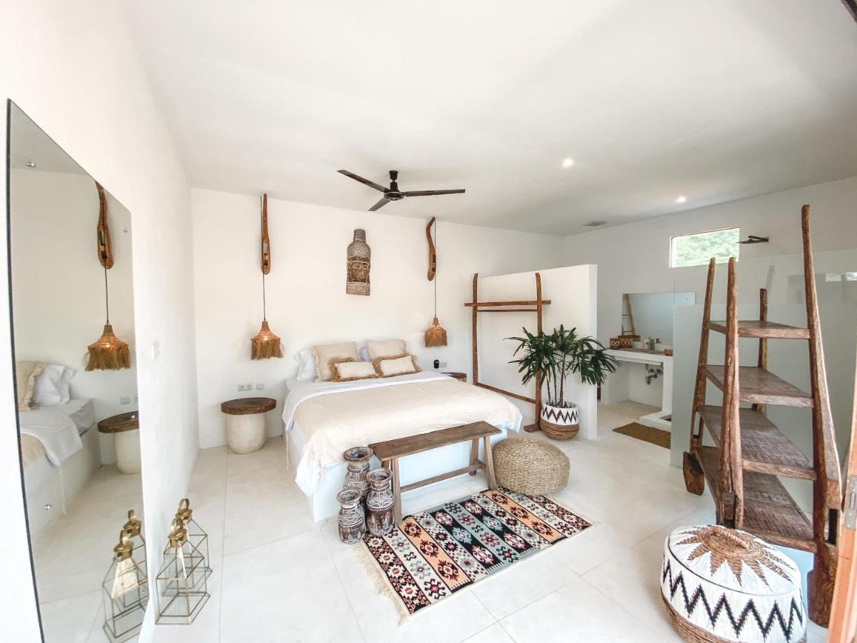Villa Uma & Amu - Modern Design Kuta  Екстер'єр фото